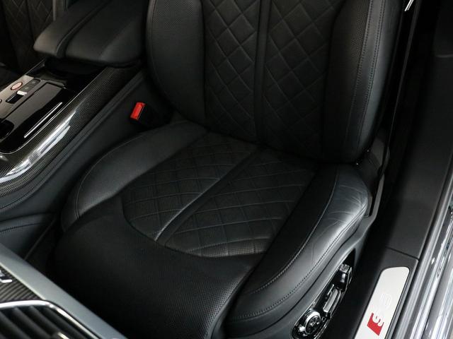Ｓ８ ベースグレード　Ｖ８ターボ　後期型　右Ｈ正規Ｄ車　ガラスＳＲ　黒革　シートヒーター＆ベンチレーター　４ゾーンＡＣ　ＭＭＩナビ　ＢＯＳＥサウンド　全周カメラ＆パークアシスト　ＡＣＣ　サイド＆レーンアシスト　マトリクスＬＥＤ　電動トランク　純正２１ＡＷ（26枚目）