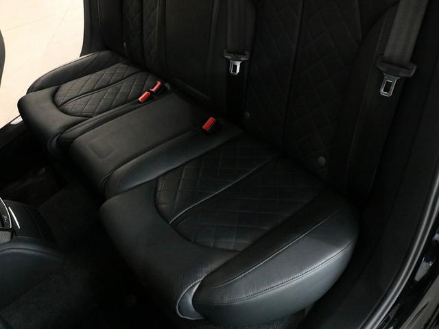 Ｓ８ ベースグレード　Ｖ８ターボ　後期型　右Ｈ正規Ｄ車　ガラスＳＲ　黒革　シートヒーター＆ベンチレーター　４ゾーンＡＣ　ＭＭＩナビ　ＢＯＳＥサウンド　全周カメラ＆パークアシスト　ＡＣＣ　サイド＆レーンアシスト　マトリクスＬＥＤ　電動トランク　純正２１ＡＷ（28枚目）