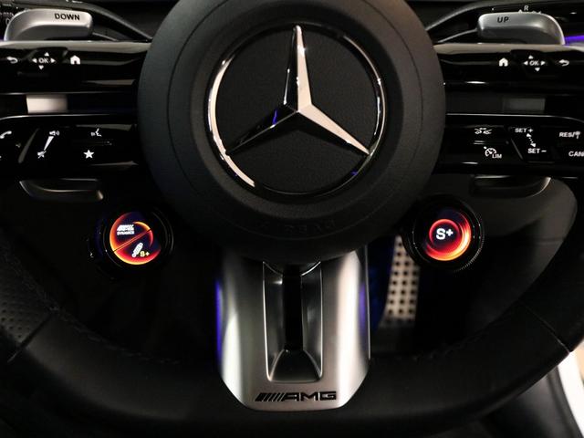 MERCEDES AMG GLC GLC43 4MATIC AMG LEATHER EXCLUSIVE PACKAGE