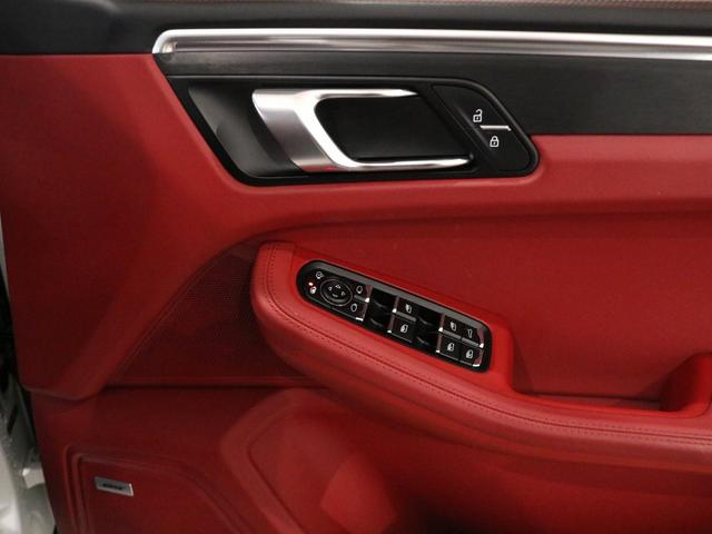 Ｖ型６気筒ツインターボ　７速ＰＤＫ　Ｓｔａｒｔ／Ｓｔｏｐシステム