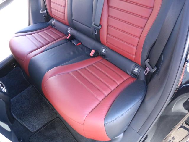 GLC GLC43 4マチック 後期型 レザーEXC-PKG パノラマSR 赤/黒革 全席シートヒーター 10.25インチディスプレイ(MBUX) Burmesterサウンド 全周カメラ&PTS HUD&レーダーセーフティPKG エアサス 純正20AW 禁煙(8枚目)