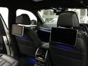 Ｍ５０ｉ　セレクト＆ウェルネスＰＫＧ　スカイラウンジＰＳＲ　黒革　シートヒーター＆ベンチレーター　６人乗り　５ゾーンＡＣ　ナビ　ｈａｒｍａｎ／ｋａｒｄｏｎ＆リアエンターテイメント　３Ｄビュー＆ＨＵＤ　Ｐアシスト＆Ｄアシスト　青キャリパー純正２２ＡＷ　禁煙１オナ（19枚目）