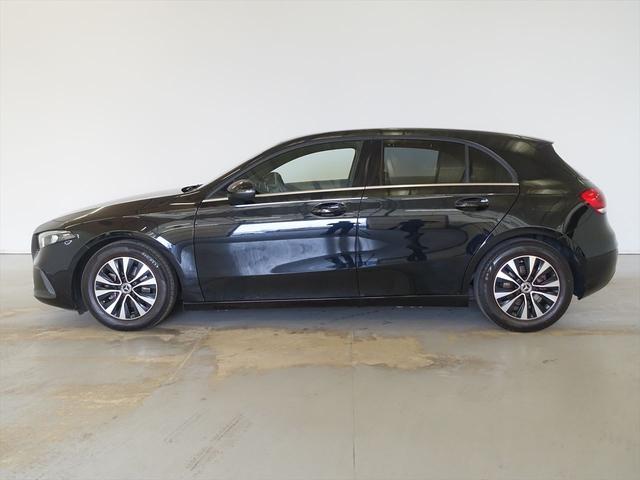 Ａクラス Ａ１８０　ナビゲーションパッケージ　Ｂｌｕｅｔｏｏｔｈ接続　ＥＴＣ　ＬＥＤヘッドライト　ＴＶ　アイドリングストップ　クルーズコントロール　コネクテッド機能　トランクスルー　ナビ　バックモニター　フロアマット（5枚目）