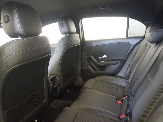 Ａクラス Ａ１８０　ナビゲーションパッケージ　Ｂｌｕｅｔｏｏｔｈ接続　ＥＴＣ　ＬＥＤヘッドライト　ＴＶ　アイドリングストップ　クルーズコントロール　コネクテッド機能　トランクスルー　ナビ　バックモニター　フロアマット（23枚目）