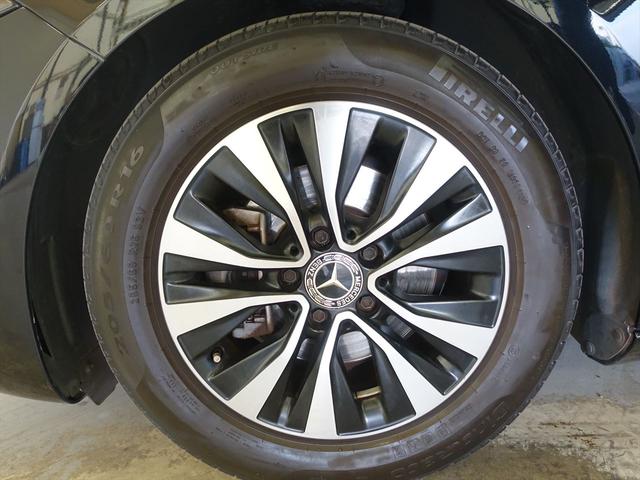 Ａクラス Ａ１８０　ナビゲーションパッケージ　Ｂｌｕｅｔｏｏｔｈ接続　ＥＴＣ　ＬＥＤヘッドライト　ＴＶ　アイドリングストップ　クルーズコントロール　コネクテッド機能　トランクスルー　ナビ　バックモニター　フロアマット（30枚目）