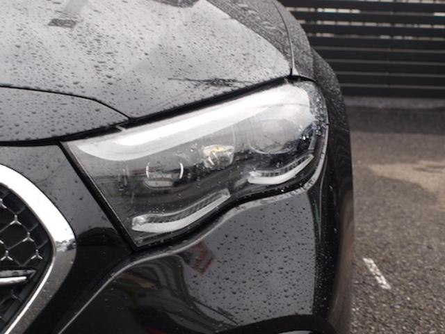 Ｅクラス Ｅ２００　アバンギャルド　ＡＭＧラインパッケージ　レザーエクスクルーシブパッケージ　アドバンスドパッケージ　デジタルインテリアパッケージ　Ｂｌｕｅｔｏｏｔｈ接続　ＥＴＣ　ＬＥＤヘッドライト　ＴＶ　アイドリングストップ（4枚目）