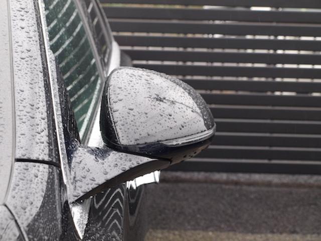 Ｅクラス Ｅ２００　アバンギャルド　ＡＭＧラインパッケージ　レザーエクスクルーシブパッケージ　アドバンスドパッケージ　デジタルインテリアパッケージ　Ｂｌｕｅｔｏｏｔｈ接続　ＥＴＣ　ＬＥＤヘッドライト　ＴＶ　アイドリングストップ（5枚目）