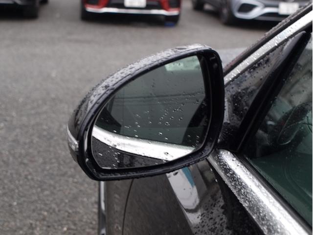 Ｅクラス Ｅ２００　アバンギャルド　ＡＭＧラインパッケージ　レザーエクスクルーシブパッケージ　アドバンスドパッケージ　デジタルインテリアパッケージ　Ｂｌｕｅｔｏｏｔｈ接続　ＥＴＣ　ＬＥＤヘッドライト　ＴＶ　アイドリングストップ（6枚目）