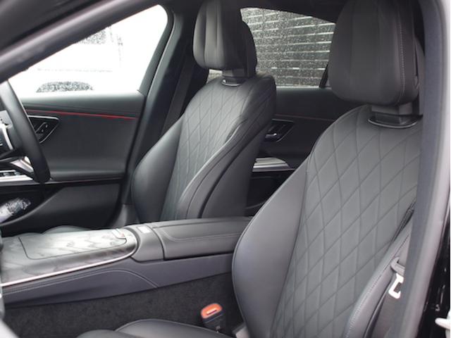 Ｅクラス Ｅ２００　アバンギャルド　ＡＭＧラインパッケージ　レザーエクスクルーシブパッケージ　アドバンスドパッケージ　デジタルインテリアパッケージ　Ｂｌｕｅｔｏｏｔｈ接続　ＥＴＣ　ＬＥＤヘッドライト　ＴＶ　アイドリングストップ（10枚目）