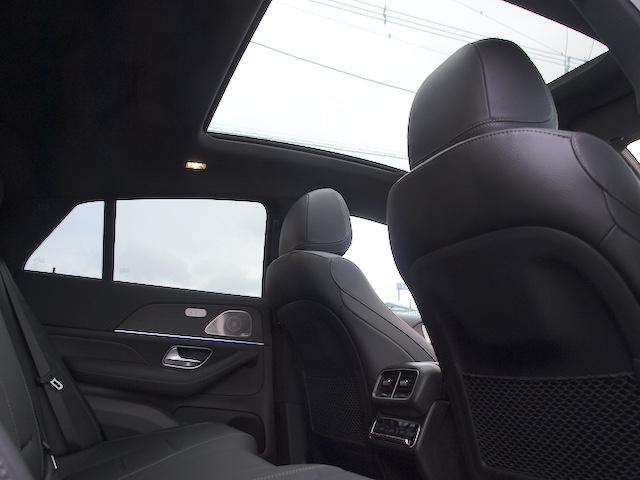 ＧＬＥ ＧＬＥ４５０　ｄ　４ＭＡＴＩＣ　クーペ　スポーツ　Ｅ‐ＡＣＴＩＶＥ　ＢＯＤＹ　ＣＯＮＴＲＯＬパッケージ　Ｂｌｕｅｔｏｏｔｈ接続　ＥＴＣ　ＬＥＤヘッドライト　ＴＶ　アイドリングストップ　クルーズコントロール　コネクテッド機能　サイドカメラ（31枚目）