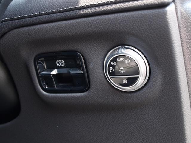 ＥＱＳ ＳＵＶ ＥＱＳ４５０　４ＭＡＴＩＣ　ＳＵＶ　ＡＭＧラインパッケージ　ナイトパッケージ　３列シート　Ｂｌｕｅｔｏｏｔｈ接続　ＥＴＣ　ＬＥＤヘッドライト　ＴＶ　クルーズコントロール　コネクテッド機能　サイドカメラ　サンルーフ・ガラスルーフ（18枚目）