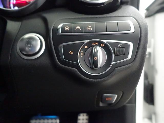 Ｃクラスステーションワゴン Ｃ１８０　ステーションワゴン　ローレウスエディション　レーダーセーフティパッケージ　Ｂｌｕｅｔｏｏｔｈ接続　ＣＤ　ＤＶＤ再生　ＥＴＣ　ＬＥＤヘッドライト　ＴＶ　アイドリングストップ　クルーズコントロール　コネクテッド機能　サンルーフ・ガラスルーフ（29枚目）