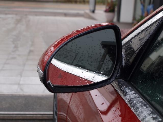 Eクラスステーションワゴン E200 ステーションワゴン アバンギャルド AMGラインパッケージ レザーエクスクルーシブパッケージ アドバンスドパッケージ デジタルインテリアパッケージ Bluetooth接続 ETC LEDヘッドライト TV アイドリングストップ(6枚目)