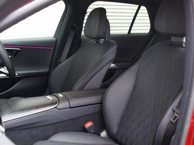 Eクラスステーションワゴン E200 ステーションワゴン アバンギャルド AMGラインパッケージ レザーエクスクルーシブパッケージ アドバンスドパッケージ デジタルインテリアパッケージ Bluetooth接続 ETC LEDヘッドライト TV アイドリングストップ(10枚目)