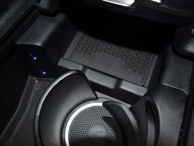 Eクラスステーションワゴン E200 ステーションワゴン アバンギャルド AMGラインパッケージ レザーエクスクルーシブパッケージ アドバンスドパッケージ デジタルインテリアパッケージ Bluetooth接続 ETC LEDヘッドライト TV アイドリングストップ(27枚目)