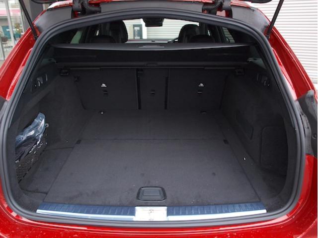 Eクラスステーションワゴン E200 ステーションワゴン アバンギャルド AMGラインパッケージ レザーエクスクルーシブパッケージ アドバンスドパッケージ デジタルインテリアパッケージ Bluetooth接続 ETC LEDヘッドライト TV アイドリングストップ(37枚目)