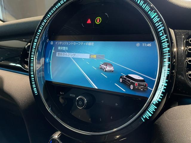 ＭＩＮＩ クーパーＳＤプレミアム＋パッケージクラシック・トリム　認定中古車　２年保証　１７インチＡＷ　アクティブクルーズコントロール　フロントシートヒーター　リヤカメラ　前後センサー　ＬＥＤヘッドライト　衝突軽減　車線逸脱　コンフォートアクセス　純正ＨＤＤナビ（35枚目）