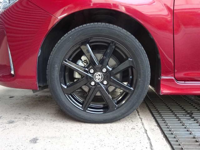 カローラフィールダー ハイブリッドＧ　ダブルバイビー　トヨタセーフティーセンスＣ　ナビ　テレビ　ＤＶＤ　Ｂｌｕｅｔｏｏｔｈ　バックカメラ　ＥＴＣ　シートヒーター　ハーフレザーシート　ＬＥＤヘッドライト　フォグ　クリアランスソナー　アイドリングストップ（15枚目）