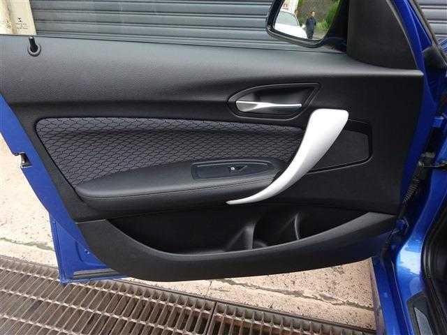 １シリーズ １１８ｉ　Ｍスポーツ　ナビ　ＤＶＤ　ＣＤ　Ｂｌｕｅｔｏｏｔｈ　ＥＴＣ　バックカメラ　クルーズコントロール　ＬＥＤヘッドライト（31枚目）