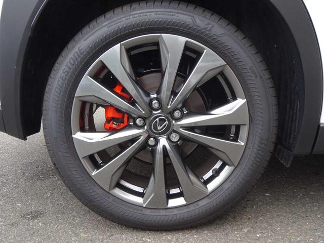 ＵＸ ＵＸ３００ｈ　Ｆスポーツ　Ｌｅｘｕｓ　Ｓａｆｅｔｙ　Ｓｙｓｔｅｍ＋　３眼ＬＥＤヘッドライト　レザーシート　サンルーフ　電動リアゲート　レーダークルーズ　フルセグ　ＥＴＣ　パドルシフト　シートヒーター　ステアリングヒーター（11枚目）