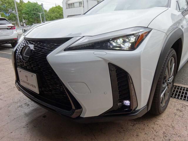 ＵＸ ＵＸ３００ｈ　Ｆスポーツ　Ｌｅｘｕｓ　Ｓａｆｅｔｙ　Ｓｙｓｔｅｍ＋　３眼ＬＥＤヘッドライト　レザーシート　サンルーフ　電動リアゲート　レーダークルーズ　フルセグ　ＥＴＣ　パドルシフト　シートヒーター　ステアリングヒーター（15枚目）