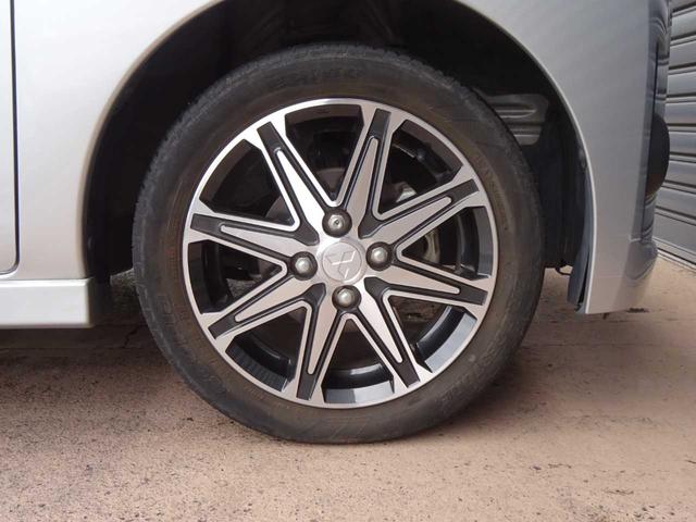 ｅＫスペースカスタム カスタムＴ　セーフティプラスエディション　衝突被害軽減ブレーキ　両側パワースライドドア　ナビ　テレビ　シートヒーター　ＬＥＤヘッドライト　クルーズコントロール　全周囲カメラ　ＥＴＣ　ドライブレコーダー　アイドリングストップ（10枚目）