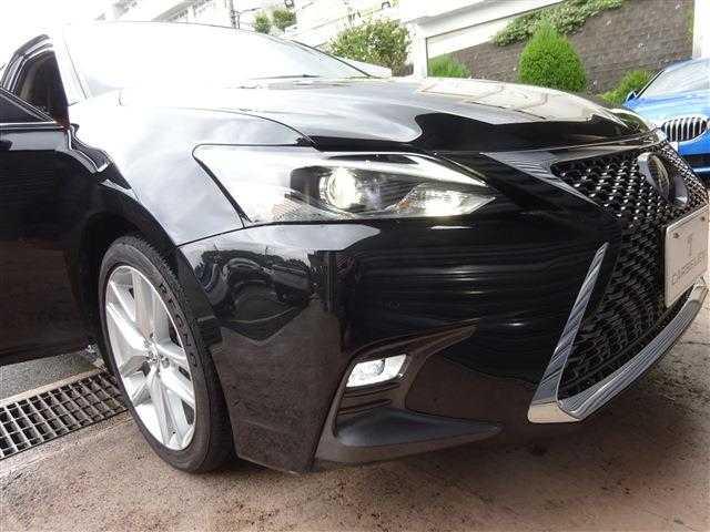 CT CT200h バージョンL 本革パワーシート シートヒーター LEDヘッドライト レーダークルーズコントロール 衝突被害軽減ブレーキ レーンキープ パーキングアシスト ETC バックカメラ(9枚目)