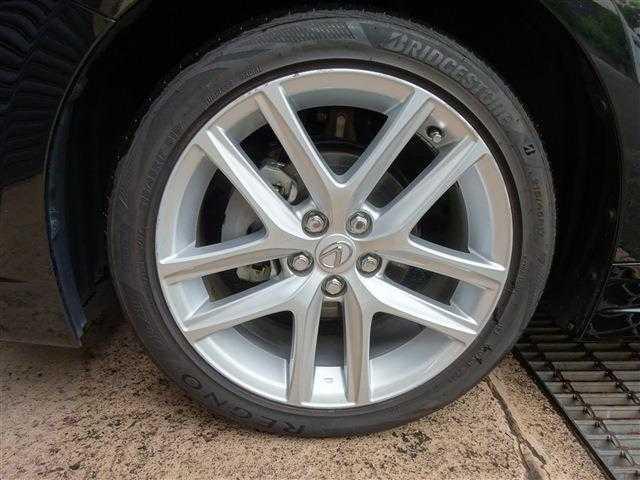 CT CT200h バージョンL 本革パワーシート シートヒーター LEDヘッドライト レーダークルーズコントロール 衝突被害軽減ブレーキ レーンキープ パーキングアシスト ETC バックカメラ(13枚目)