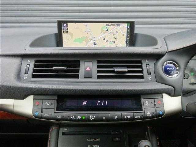 CT CT200h バージョンL 本革パワーシート シートヒーター LEDヘッドライト レーダークルーズコントロール 衝突被害軽減ブレーキ レーンキープ パーキングアシスト ETC バックカメラ(23枚目)