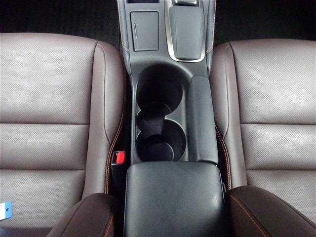 CT CT200h バージョンL 本革パワーシート シートヒーター LEDヘッドライト レーダークルーズコントロール 衝突被害軽減ブレーキ レーンキープ パーキングアシスト ETC バックカメラ(28枚目)