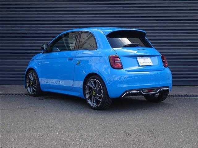 アバルト５００ｅ スコーピオニッシマ　ハッチバック（9枚目）