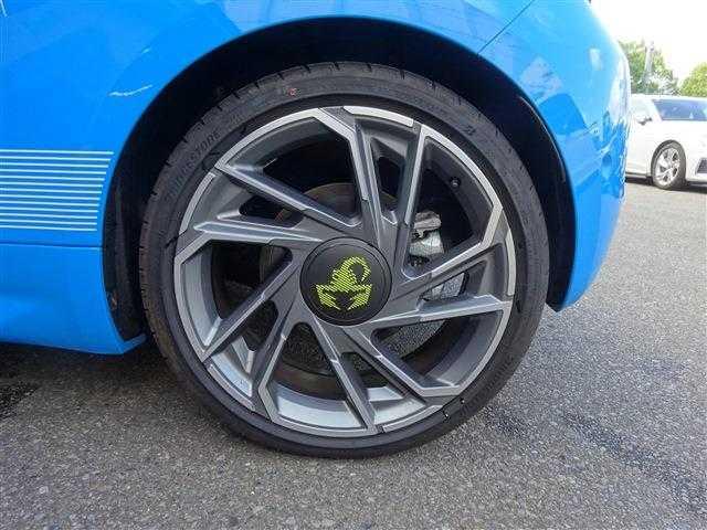 アバルト５００ｅ スコーピオニッシマ　ハッチバック（32枚目）