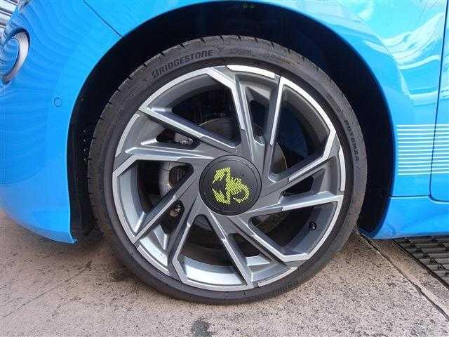 アバルト５００ｅ スコーピオニッシマ　ハッチバック（33枚目）