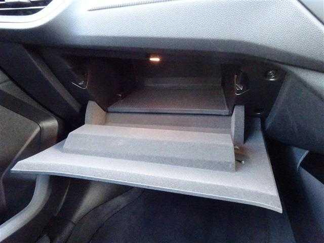 １シリーズ １１８ｄ　Ｍスポーツ（26枚目）