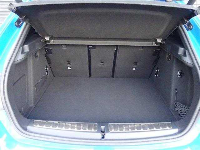 １シリーズ １１８ｄ　Ｍスポーツ（31枚目）