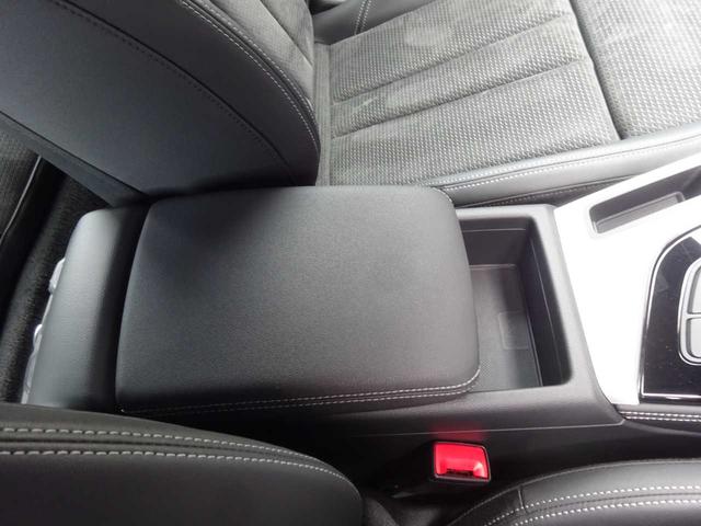 Ａ４アバント ４０ＴＤＩクワトロ　Ｓライン（32枚目）