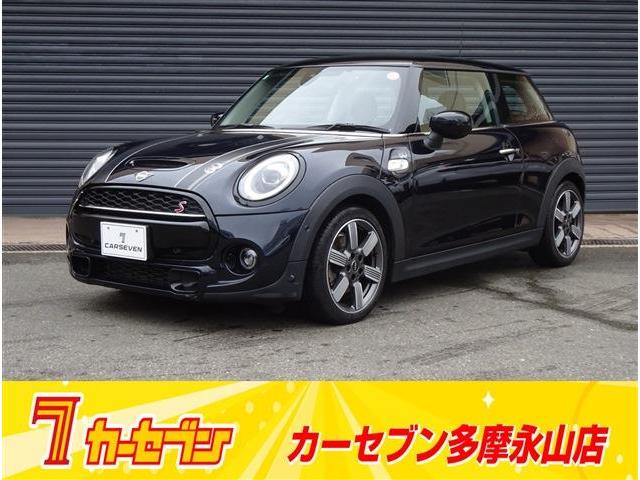 ＭＩＮＩ クーパーＳ　６０イヤーズエディション　衝突被害軽減ブレーキ　オートクルーズコントロール　パーキングアシスト　バックカメラ　アイドリングストップ　ＬＥＤヘッドライト　レザーシート　ＥＴＣ　ナビ（2枚目）