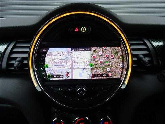 ＭＩＮＩ クーパーＳ　６０イヤーズエディション　衝突被害軽減ブレーキ　オートクルーズコントロール　パーキングアシスト　バックカメラ　アイドリングストップ　ＬＥＤヘッドライト　レザーシート　ＥＴＣ　ナビ（23枚目）
