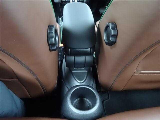 ＭＩＮＩ クーパーＳ　６０イヤーズエディション　衝突被害軽減ブレーキ　オートクルーズコントロール　パーキングアシスト　バックカメラ　アイドリングストップ　ＬＥＤヘッドライト　レザーシート　ＥＴＣ　ナビ（28枚目）