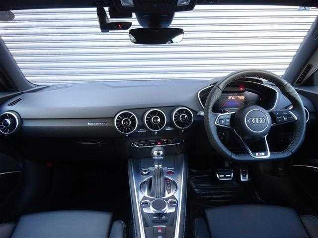 ＴＴＳクーペ ２．０ＴＦＳＩ　クワトロ　Ｂａｎｇ＆Ｏｌｆｓｅｎサウンドシステム　ＤＶＤ　ＣＤ　Ｂｌｕｅｔｏｏｔｈ　レザーシート　シートヒーター　アイドリングストップ　トラクションコントロール　ＥＴＣ２．０　クリアランスソナー　バックカメラ（22枚目）