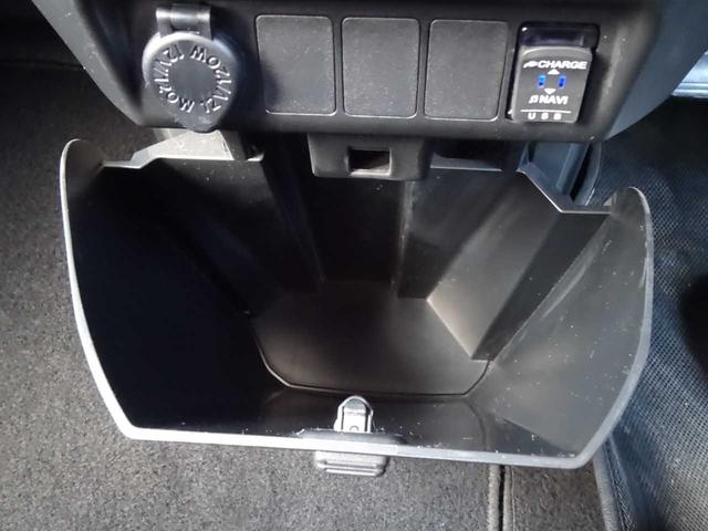 トール X 衝突被害軽減ブレーキ レーンキープ 社外ナビ テレビ Bluetooth対応 片側パワースライドドア セカンドシートドアサンシェード バックカメラ オートストップ クリアランスソナー(31枚目)