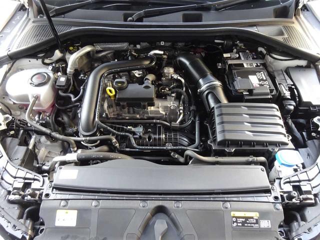 Ａ３ スポーツバック　ニューアーバンスタイル　アダプティブクルーズコントロール　レーンキープ　衝突被害軽減ブレーキ　アイドリングストップ　ＣａｒＰｌａｙ対応　Ｂｌｕｅｔｏｏｔｈ　ＭＭＩナビゲーション　地デジＴＶ　ＬＥＤヘッドライト　ドライブレコー（16枚目）