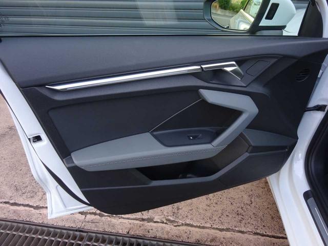 Ａ３ スポーツバック　ニューアーバンスタイル　アダプティブクルーズコントロール　レーンキープ　衝突被害軽減ブレーキ　アイドリングストップ　ＣａｒＰｌａｙ対応　Ｂｌｕｅｔｏｏｔｈ　ＭＭＩナビゲーション　地デジＴＶ　ＬＥＤヘッドライト　ドライブレコー（38枚目）