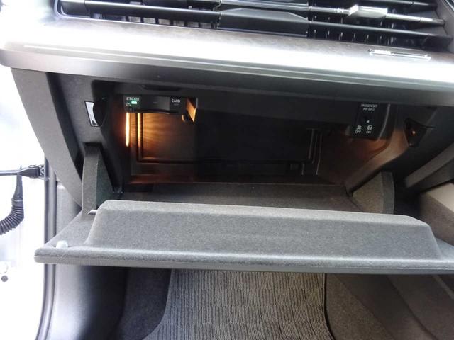 Ａ３ スポーツバック　ニューアーバンスタイル　アダプティブクルーズコントロール　レーンキープ　衝突被害軽減ブレーキ　アイドリングストップ　ＣａｒＰｌａｙ対応　Ｂｌｕｅｔｏｏｔｈ　ＭＭＩナビゲーション　地デジＴＶ　ＬＥＤヘッドライト　ドライブレコー（42枚目）