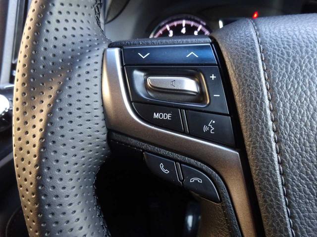 クラウン アスリートＧ　衝突被害軽減ブレーキ　アダプティブクルーズコントロール　レーンキープ　クリアランスソナー　テレビ　ナビ　Ｂｌｕｅｔｏｏｔｈ対応　シートヒーター　シートクーラー　ローダウン　社外マフラー（27枚目）