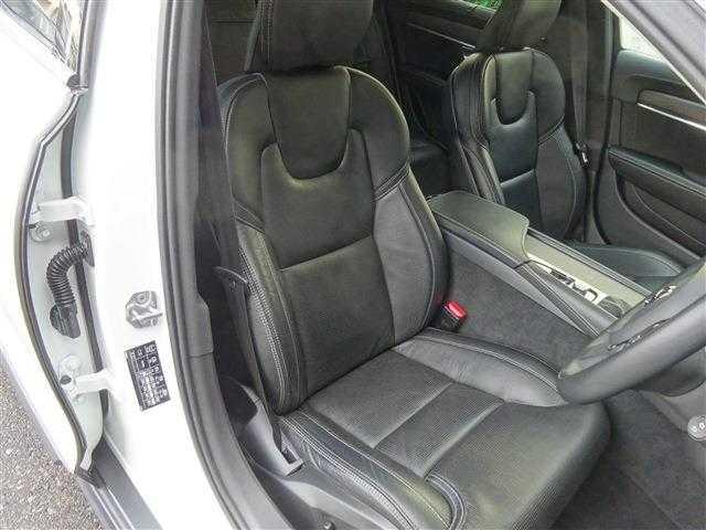 Ｖ９０ クロスカントリー　Ｔ５　ＡＷＤ　サマム　黒革　シートヒーター　シートクーラー　ＢＴ接続　全周囲カメラ　カープレイ対応　アダプティブクルーズ　ＬＥＤヘッドライト　ナビＴＶ（21枚目）