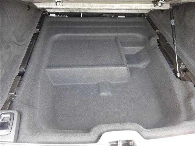 Ｖ９０ クロスカントリー　Ｔ５　ＡＷＤ　サマム　黒革　シートヒーター　シートクーラー　ＢＴ接続　全周囲カメラ　カープレイ対応　アダプティブクルーズ　ＬＥＤヘッドライト　ナビＴＶ（34枚目）