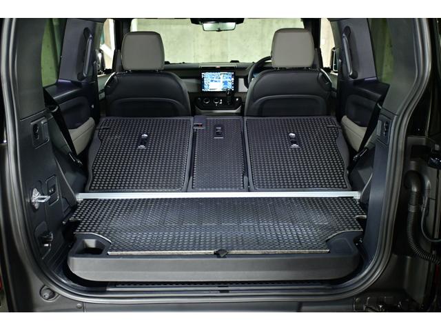 ディフェンダー ９０Ｘ－ダイナミックＨＳＥ　Ｄ３５０　エアサスペンション　ブラックパック　スライディングパノラミックルーフ　デジタルインナーミラー　コールドクライメートパック　マトリックスＬＥＤ　２０インチＡＷ（グロスブラックフィニッシュ）（34枚目）