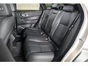 シートは座り心地もよく設計されております。また助手席も使用感は少なくきれいな状態を保って入庫しております。