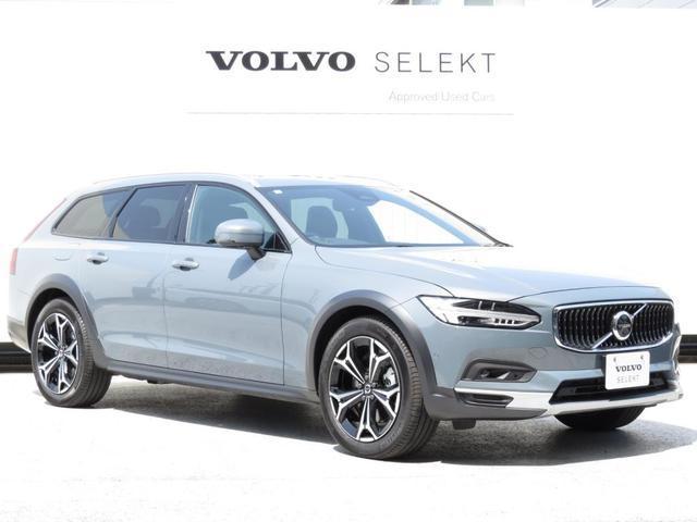 Ｖ９０ クロスカントリー　Ｂ５　ＡＷＤ　プロ　グーグル内蔵　スマホ遠隔操作　パイロットアシスト　マイルドハイブリッド　３６０カメラ　ナッパレザー　マッサージ機能付きシート（6枚目）